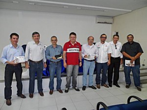 Diretores-da-ACICCDL-durante-Lançamento-da-Promoção-Show-de-Prêmios-Achou-Ganhou